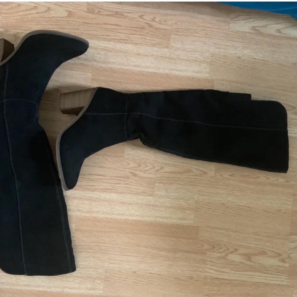 Black Knee High boots